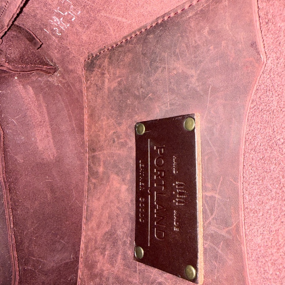 Stylish Burgundy Leather Tote Bag - Picture 4 of 5